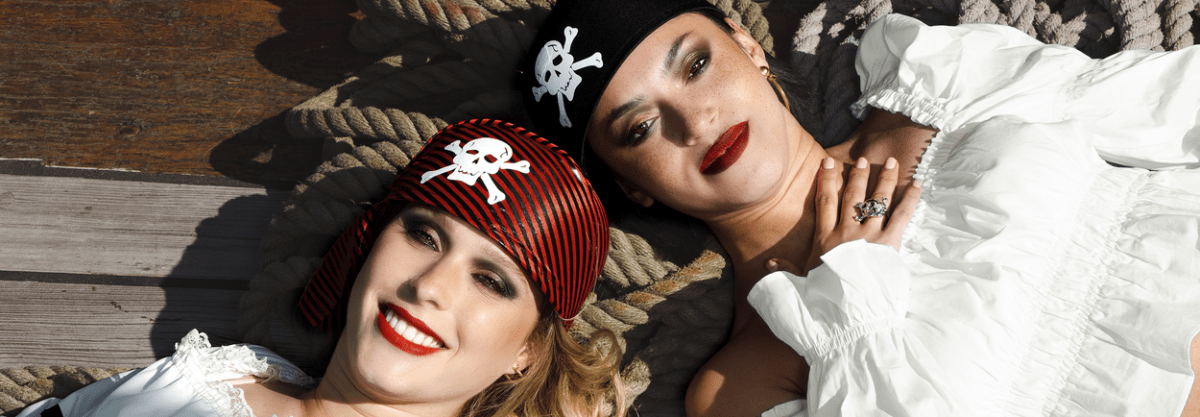 Carnavalsaccessoires die jouw look naar een hoger niveau tillen - Partywinkel