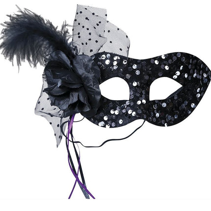 Sort øjenmaske med blomster og pailletter