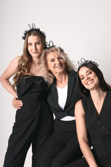 18 Jaar Haarband Zwart van Partydeco koop je bij Partywinkel