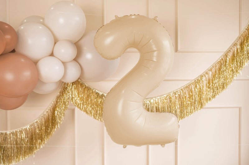 2 Jaar Cijfer Ballon Beige Leeg 72cm van Partydeco koop je bij Partywinkel