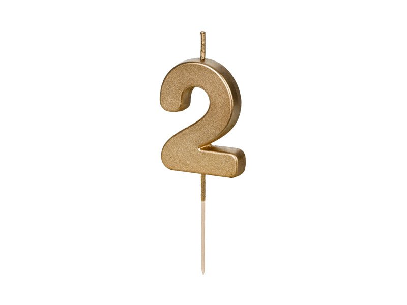 2 Jaar Kaars Goud 4,5cm van Partydeco koop je bij Partywinkel