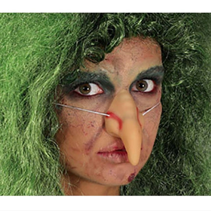 Heks med falsk næse