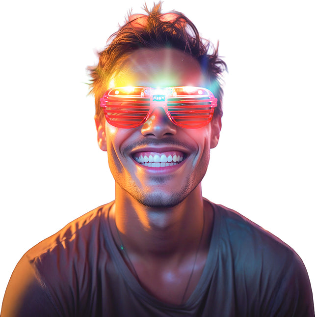 Røde briller med lys