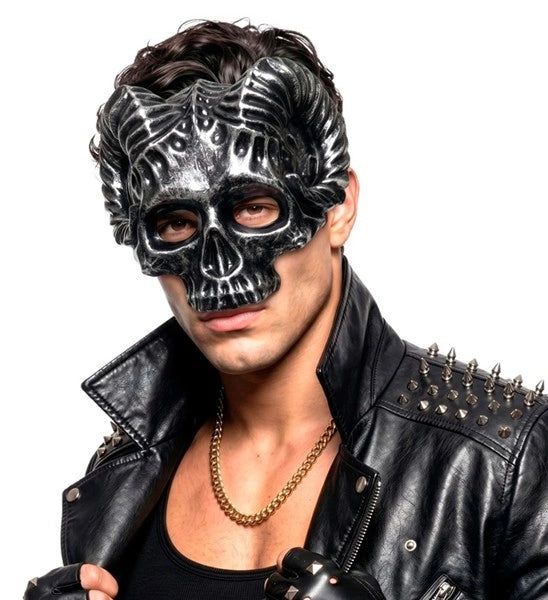 Ramshoorn-kraniemaske