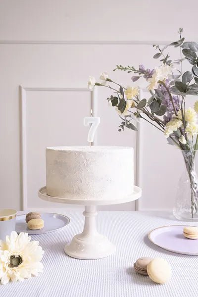 7 Jaar Kaars Lichtgroen 10cm van Partydeco koop je bij Partywinkel