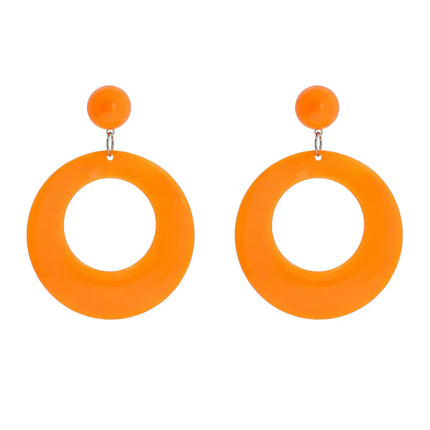 Et par øreringe i retro neonorange