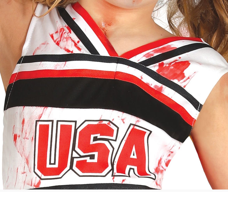 Pige i cheerleader-dragt