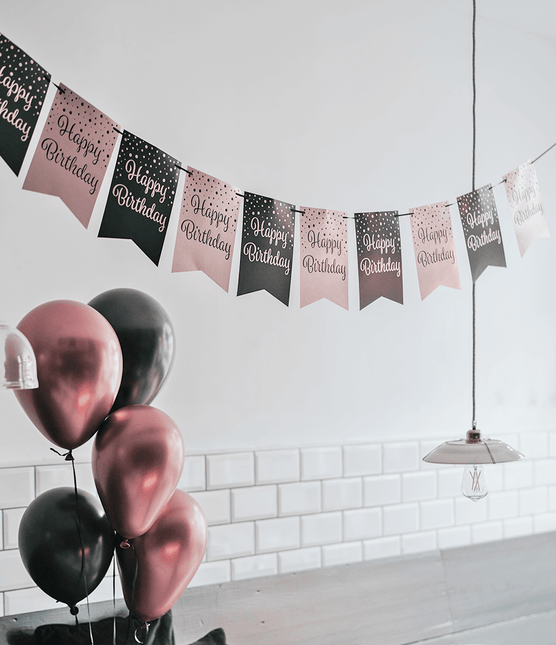 Banner 16 Jaar Roze Zwart 6m van Paper Dreams koop je bij Partywinkel