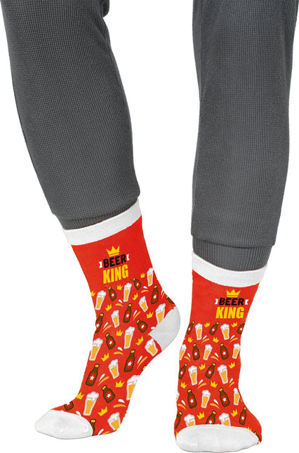 Beer King Sokken Volwassenen Rood van Fiestas Guirca koop je bij Partywinkel