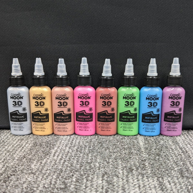Cosmic Moon Metallic Fabric Paint Blue 30ml van Moon Creations koop je bij Partywinkel