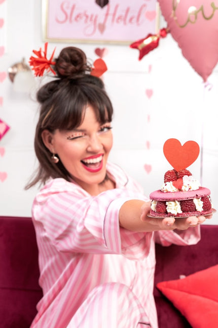 Hartjes Cupcake Toppers 11cm 6st van Partydeco koop je bij Partywinkel