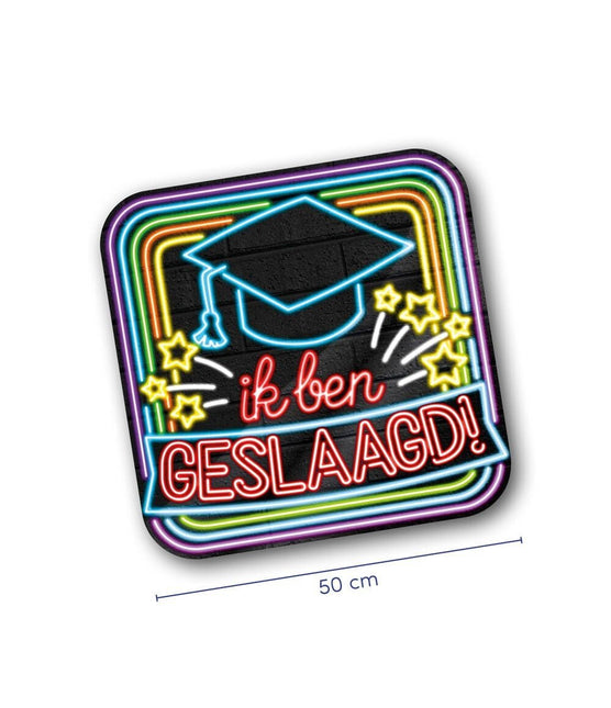 Deurbord Hoera Geslaagd Neon 50cm van Paper Dreams koop je bij Partywinkel