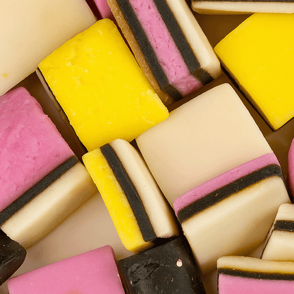 Engelse Drop Snoep 250gr van Paper Dreams koop je bij Partywinkel