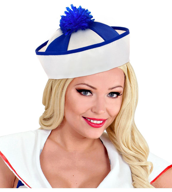 Hvid blå hat kaptajn