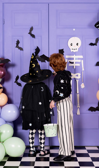 Sort halloween-kappe