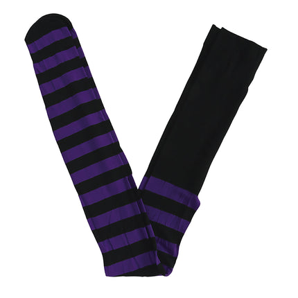 Lilla strømpebukser med striber