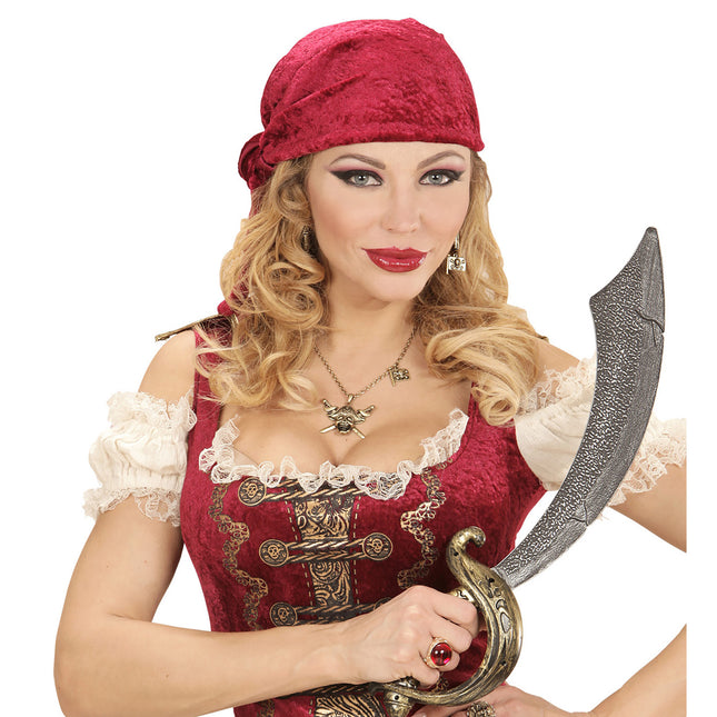 Guldring med rød sten