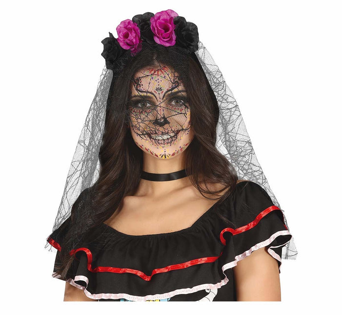 Lilla sort hårbånd med slør