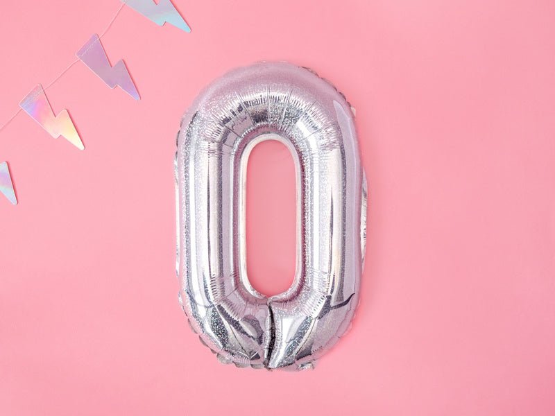 Folie Ballon Letter O Holografisch Leeg 35cm van Partydeco koop je bij Partywinkel