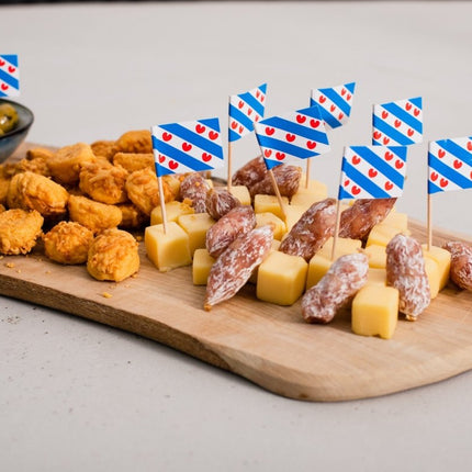 Friesland Cocktailprikkers Pompebled 6cm 50st van WeFiesta koop je bij Partywinkel