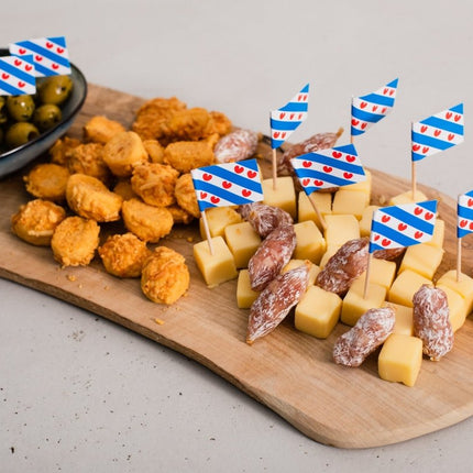 Friesland Cocktailprikkers Pompebled 6cm 50st van WeFiesta koop je bij Partywinkel