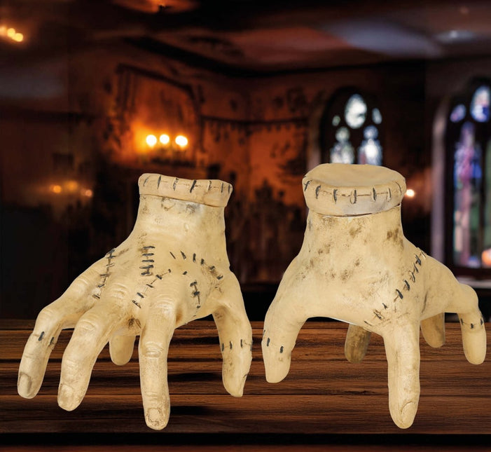 Halloween Nep Hand Beweegbaar Met Geluid 15cm van Fiestas Guirca koop je bij Partywinkel