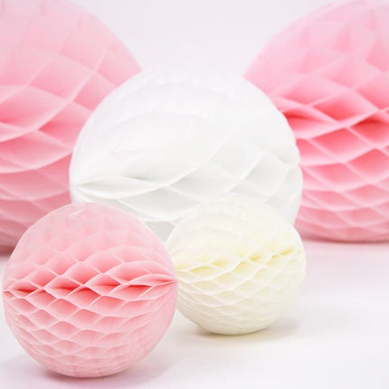 Honeycomb Bal Lichtroze 10cm van Partydeco koop je bij Partywinkel