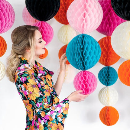 Honeycomb Bal Zwart 40cm van Partydeco koop je bij Partywinkel