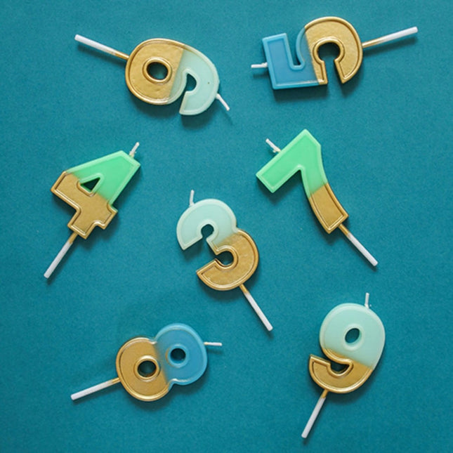 Kaars 6 Jaar Retro Mint Groen 5cm van Folat koop je bij Partywinkel