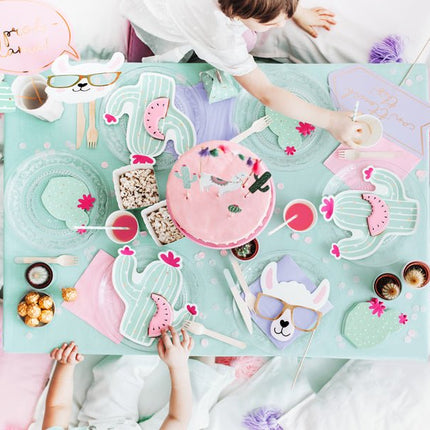 Lichtroze Servetten Deluxe 33cm 20st van Partydeco koop je bij Partywinkel