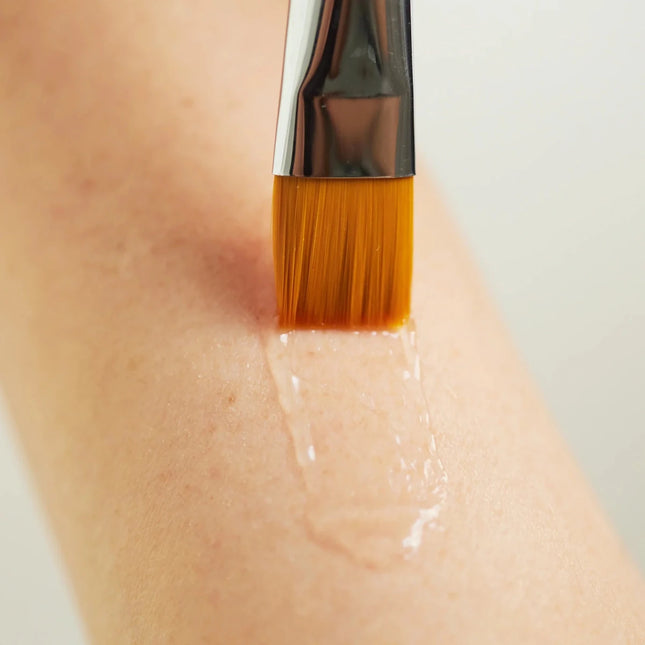 Moon Glitter Pro Fix Gel / Body Glue Pro Fix Gel / Body Glue 15ml van Moon Creations koop je bij Partywinkel