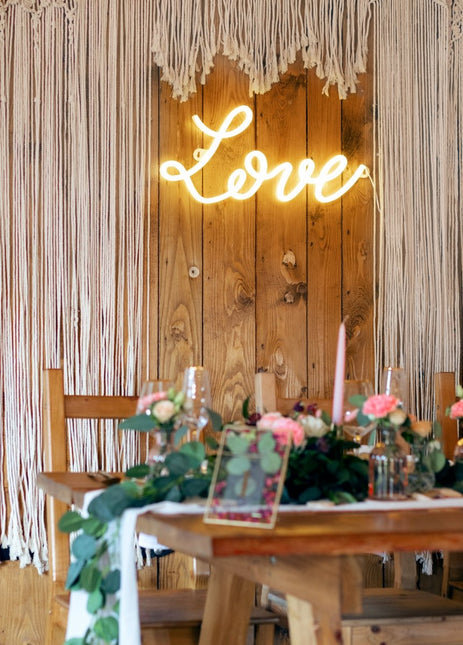 Love Neon Lamp 61cm van Partydeco koop je bij Partywinkel