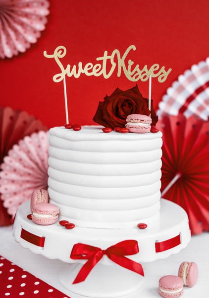 Taarttopper Sweet Kisses Goud 16cm van Partydeco koop je bij Partywinkel