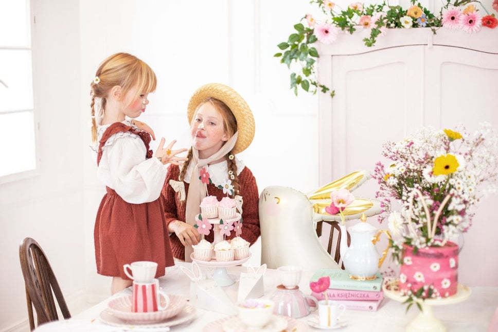 Uitdeelbox Konijn 26cm 6st van Partydeco koop je bij Partywinkel