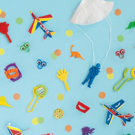 Uitdeelcadeautjes Vingerpoppetjes 4cm 8st van Unique koop je bij Partywinkel