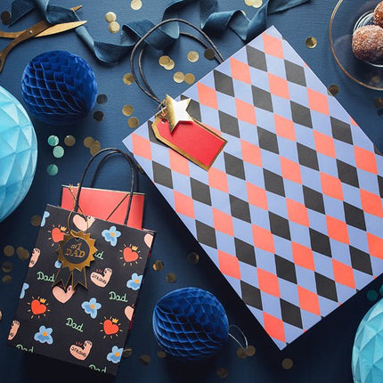 Uitdeeltasjes 1 Dad 18cm van Partydeco koop je bij Partywinkel