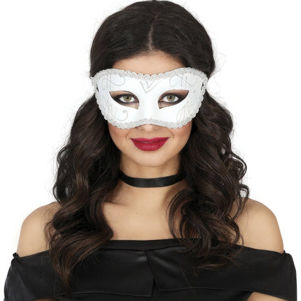 Venetiaans Oogmasker Wit Zilver van Fiestas Guirca koop je bij Partywinkel