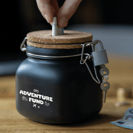 Zwarte Spaarpot Adventure 12,5cm van Paper Dreams koop je bij Partywinkel